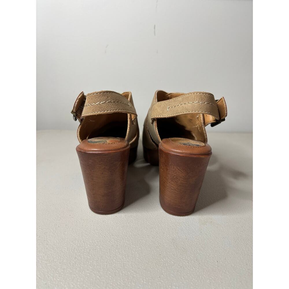 Tan Leather Mules with Wooden Heel - Picture 3 of 11